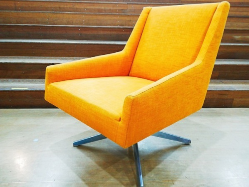 生活家具のイス