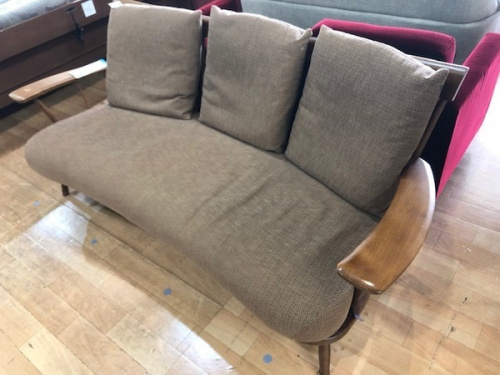 ソファの柏木工