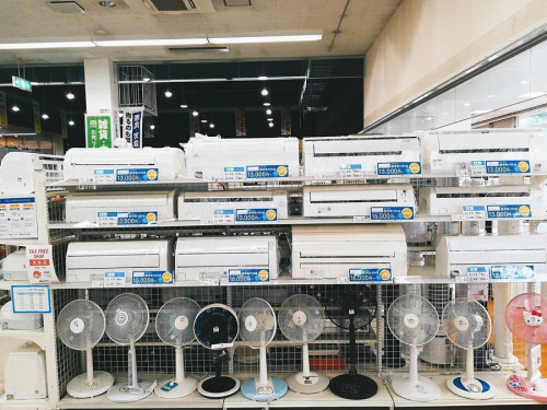 家電のエアコン