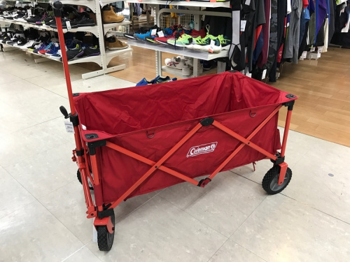 Colemanのアウトドアワゴン