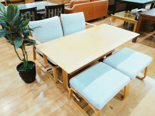 生活家具　テーブルのダイニングテーブル　ダイニングセット