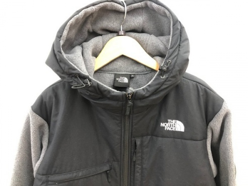 デナリフーディのジャケット