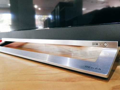 大型テレビ　4K対応液晶テレビのTOSHIBA　東芝