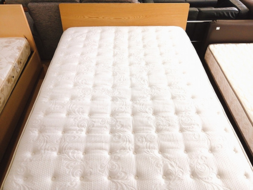 ダブルベッド セミダブルベッドの無印良品 MUJI ニトリ