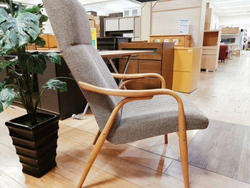 UNICO ウニコ TON社の八王子 南大沢 家具 中古