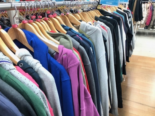 南大沢　八王子　服　中古の八王子　南大沢　服　買取