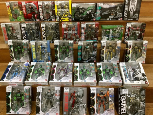ホビーのフィギュア