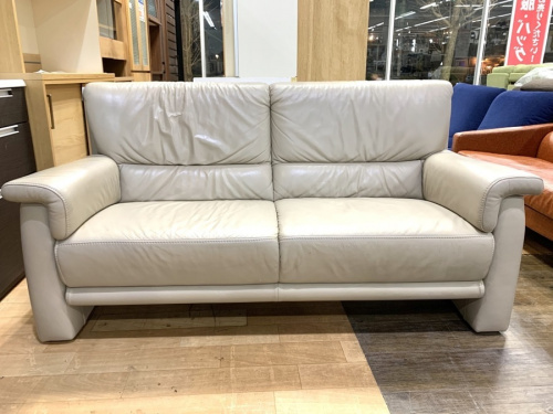 家具のソファ