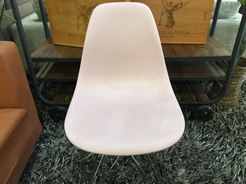 イスのHerman Miller ハーマンミラー