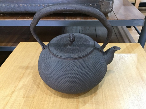 レトロ雑貨の南部鉄器