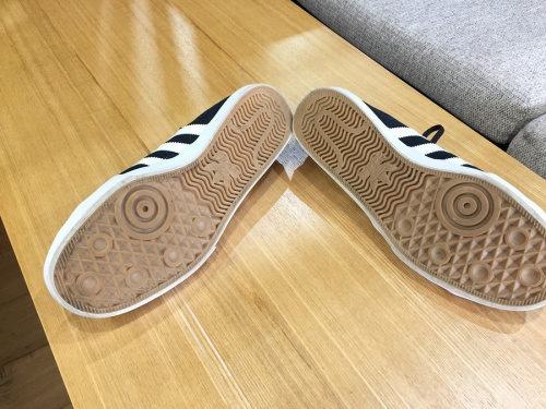 adidas　アディダスの南大沢　八王子　スニーカー　中古