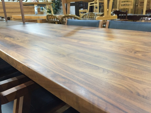 ダイニングセットのシギヤマ家具