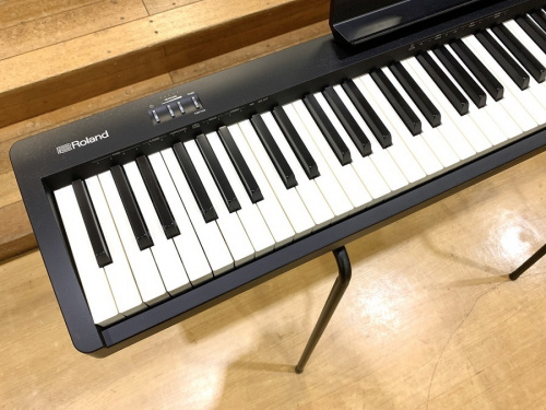 電子ピアノのROLAND ローランド