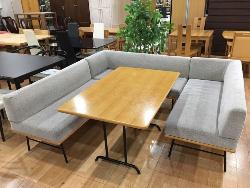 家具のダイニングセット