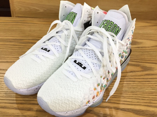 スニーカーのNIKE　ナイキ