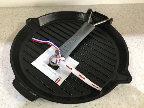 STAUB　ストウブの南大沢　八王子　雑貨　中古