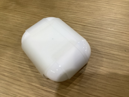 AirPods Proのワイヤレスイヤホン