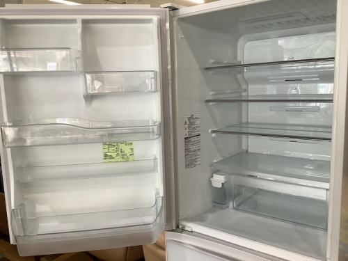 冷蔵庫の大型冷蔵庫　中古