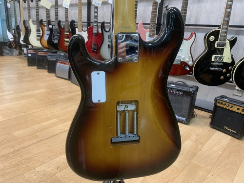 fender japanのフェンダージャパン