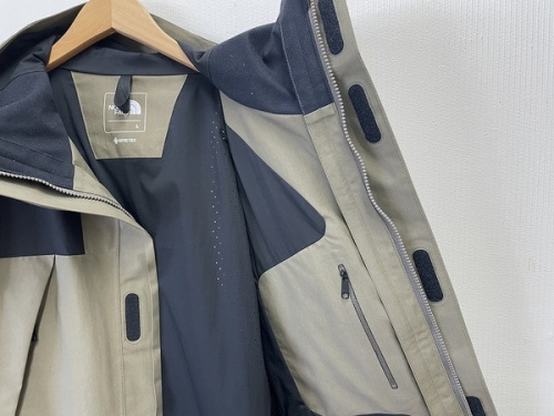 MOUNTAIN JACKETのマウンテンジャケット