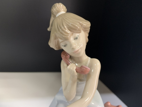 インテリア小物のフィギュリン