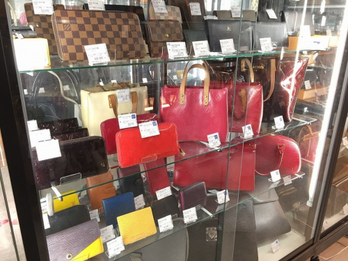 ブランド　買い物の南大沢　ブランド