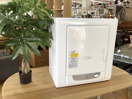 生活家電の衣類乾燥機