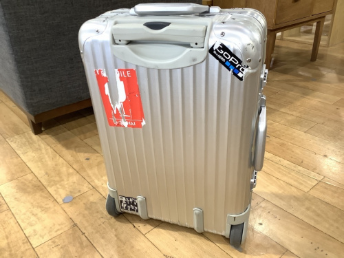 トパーズのRIMOWA