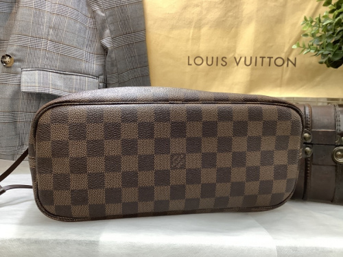 バッグのトートバッグ