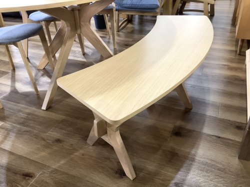 オーバル型の南大沢　八王子　家具　中古