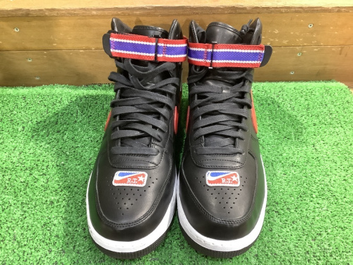 スニーカーのNIKE