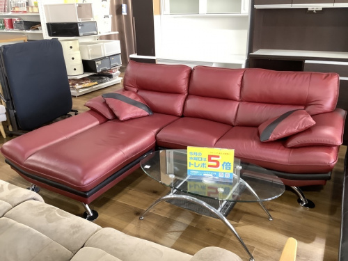 家具のカウチソファー