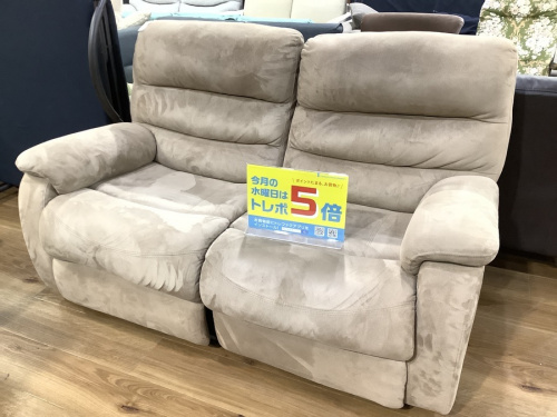 家具のカウチソファー