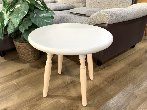 家具の秋田木工