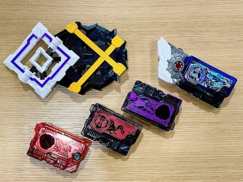 おもちゃのBANDAI(バンダイ)