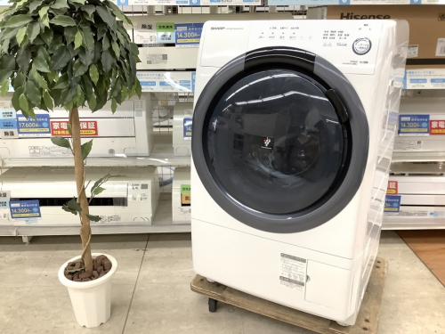 生活家電のドラム式洗濯乾燥機