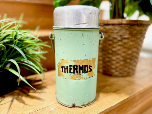 アウトドア用品のTHERMOS