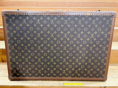 ルイヴィトンのLOUIS VUITTON