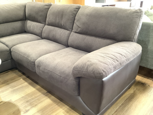 カウチソファーの南大沢　八王子　家具　中古