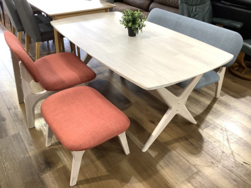 家具のダイニング4点セット