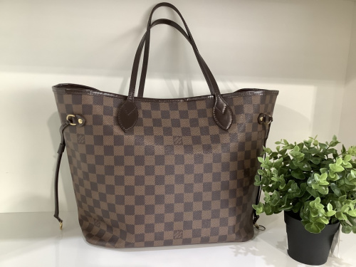 ブランド・ラグジュアリーのLOUIS VUITTON