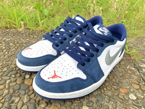 スニーカーのNIKE