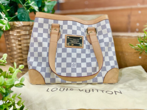 ブランド・ラグジュアリーのLOUIS VUITTON