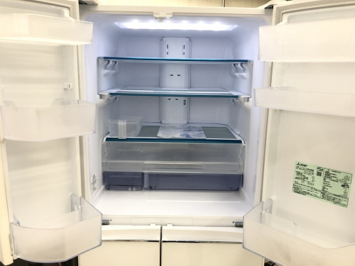 6ドア冷蔵庫のMITSUBISHI