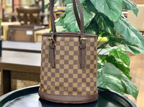 ブランド・ラグジュアリーのLOUIS VUITTON