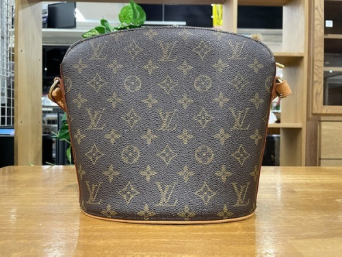 LOUIS VUITTONのルイヴィトン