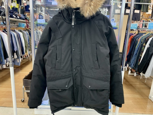 ダウンジャケットのARCTIC EXPLORER