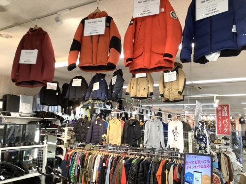 レディースファッションの冬服