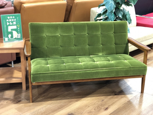 家具のカリモク60