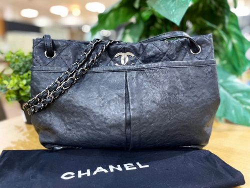 シャネルのCHANEL